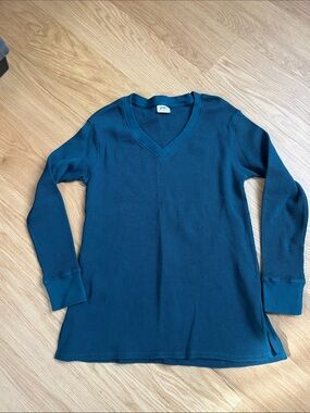 PACT Women’s Deep V waffle knit Top-teal size M